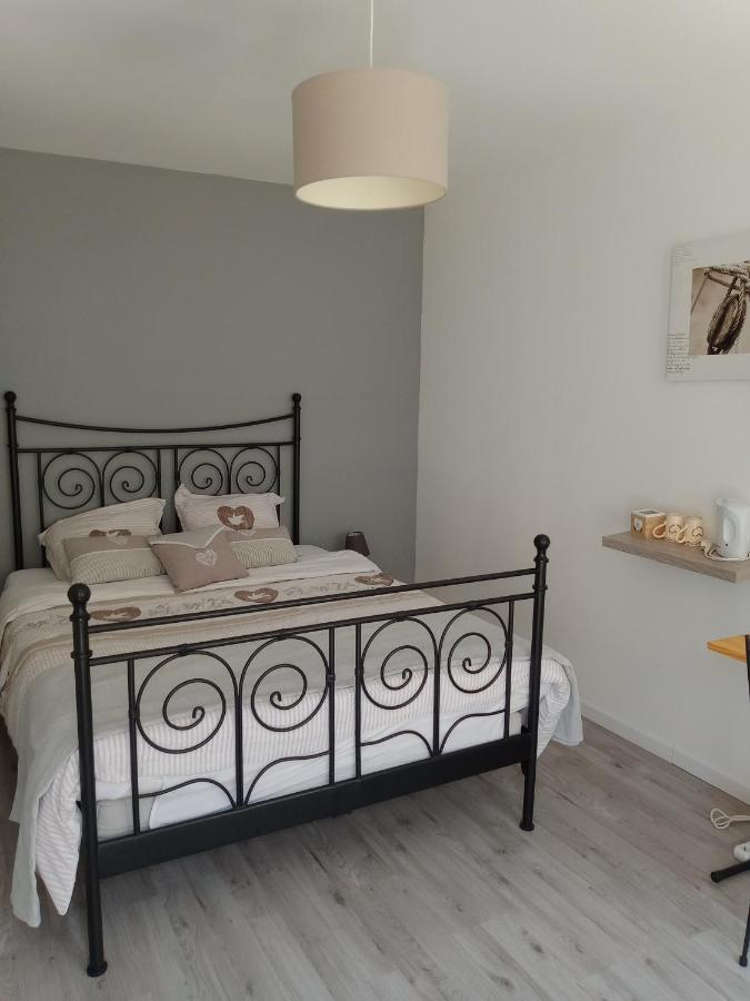 2 Chambres D'Hotes Au Calme Proche Centre Ville 蒙德马桑 外观 照片